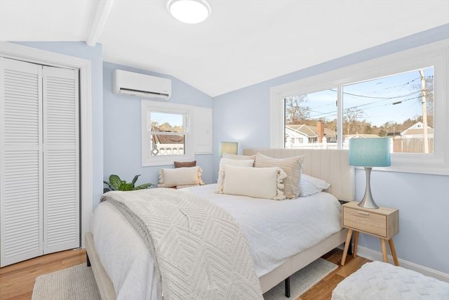 6 Wildwood Ave, Wareham, MA 02571