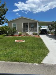 6 Isabella Lane, Port St Lucie, FL 34952