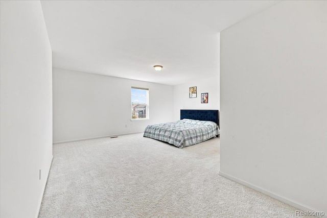 58802 Falabella Drive, Lyon Charter Township, MI 48178