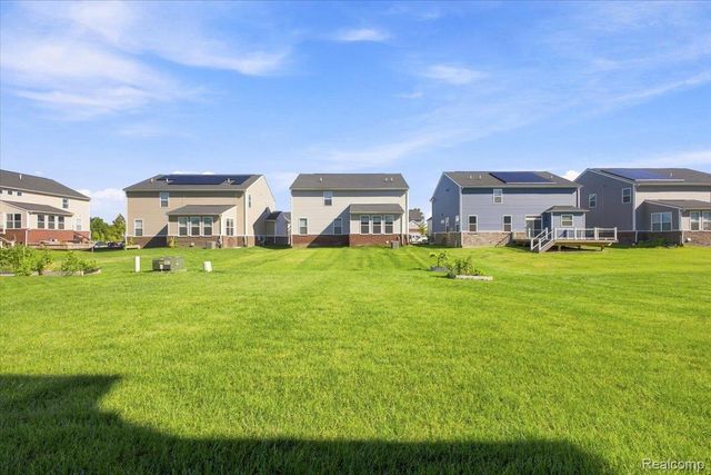 58802 Falabella Drive, Lyon Charter Township, MI 48178