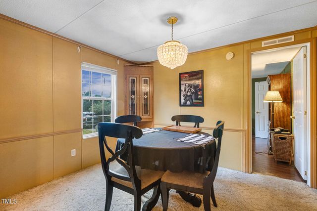 76 Maple Street, Coats, NC 27521
