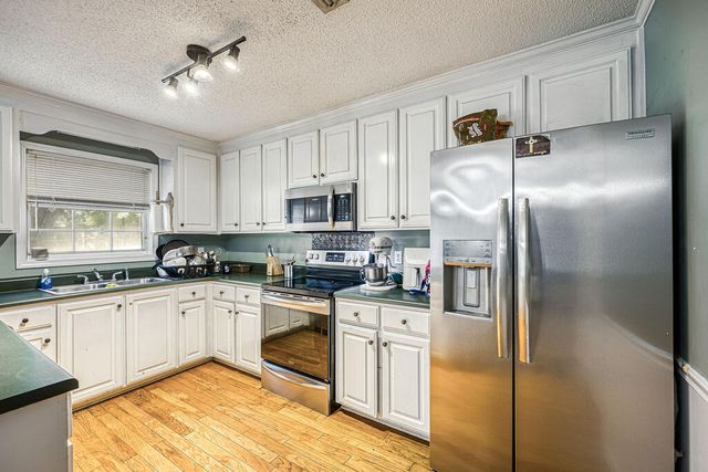408 Darlington Cir, Dothan, AL 36301