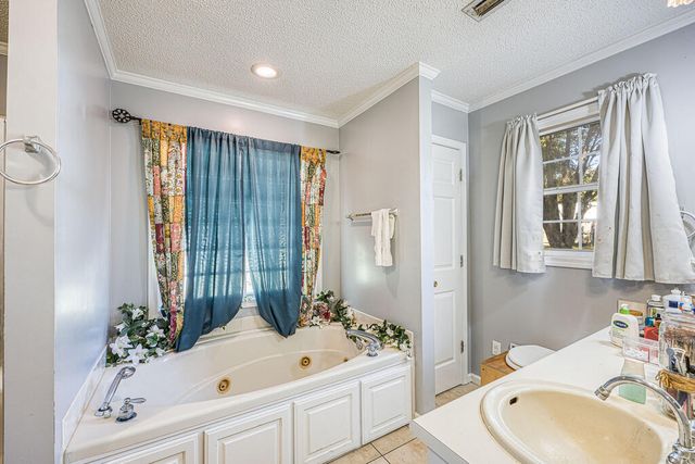 408 Darlington Cir, Dothan, AL 36301
