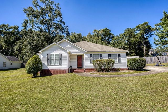 408 Darlington Cir, Dothan, AL 36301