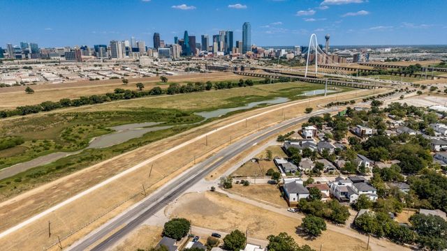 3338 Coronet Boulevard, Dallas, TX 75212