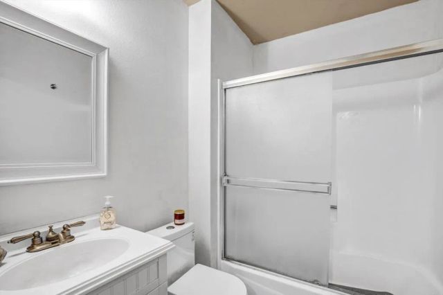 10861 Caravelle Place, San Diego, CA 92124