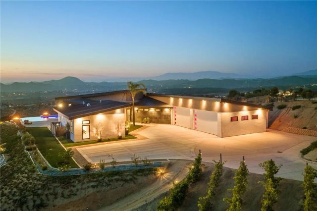 40371 Scanlon Road, Temecula, CA 92592