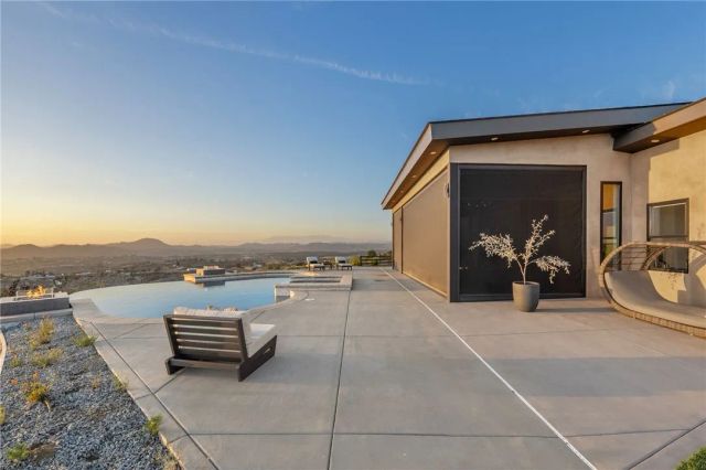40371 Scanlon Road, Temecula, CA 92592