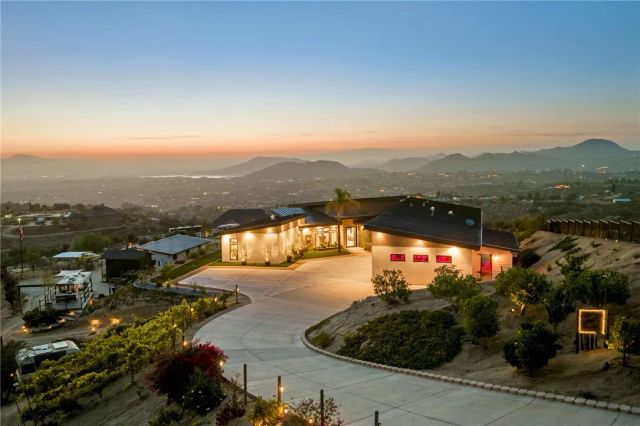 40371 Scanlon Road, Temecula, CA 92592