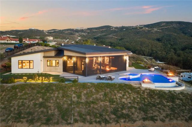 40371 Scanlon Road, Temecula, CA 92592