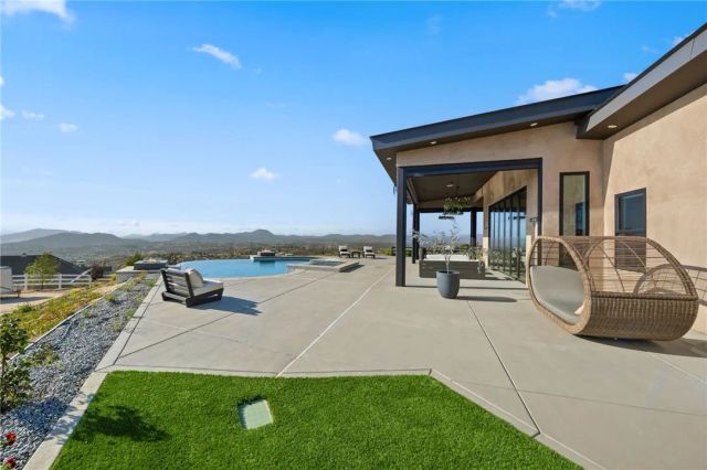 40371 Scanlon Road, Temecula, CA 92592
