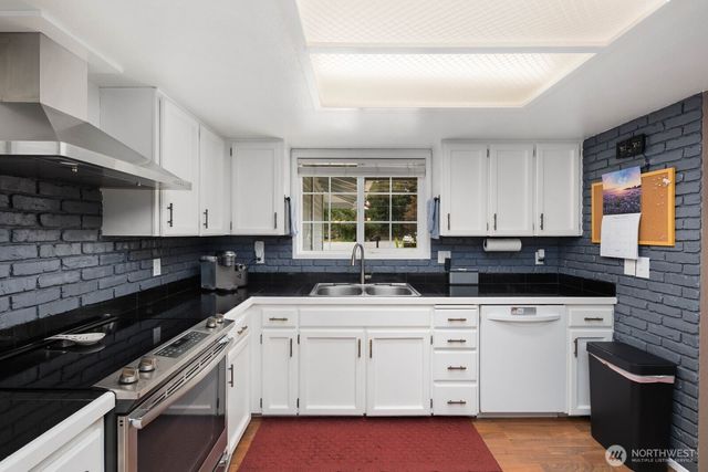 28919 211th Avenue SE, Kent, WA 98042