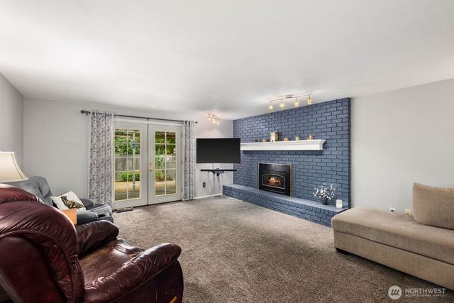 28919 211th Avenue SE, Kent, WA 98042