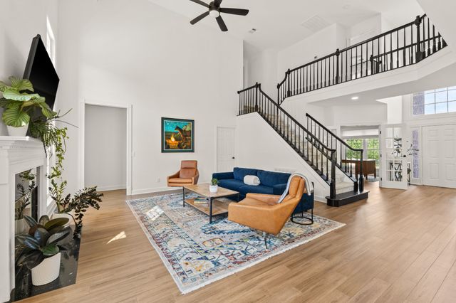 4529 Winfield Dr, Nashville, TN 37211
