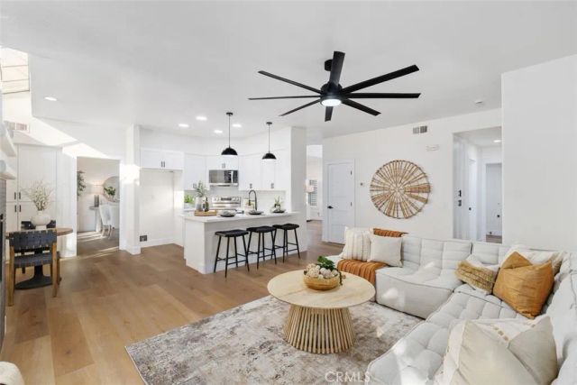 42068 Humber, Temecula, CA 92591