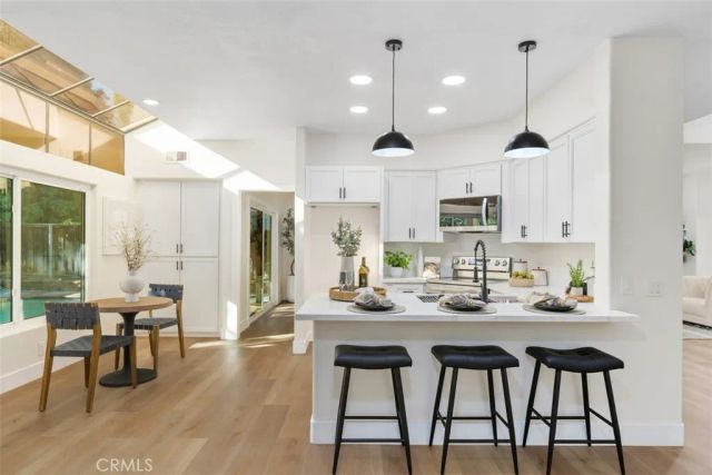 42068 Humber, Temecula, CA 92591