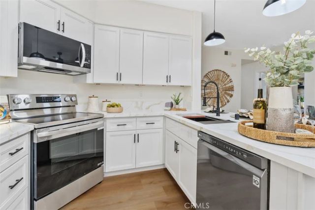 42068 Humber, Temecula, CA 92591