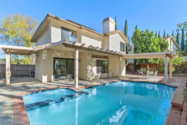 42068 Humber, Temecula, CA 92591