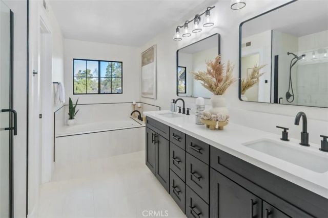 42068 Humber, Temecula, CA 92591