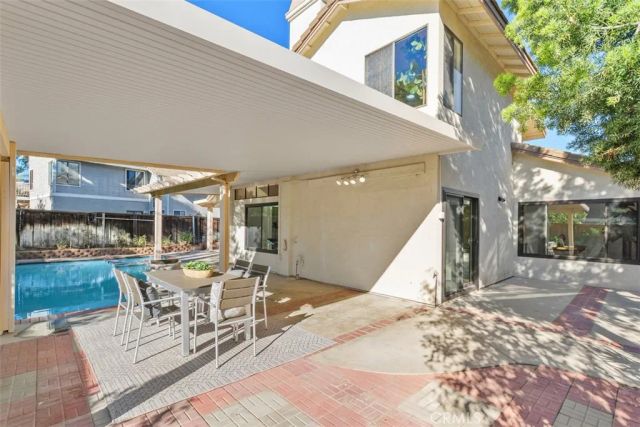 42068 Humber, Temecula, CA 92591