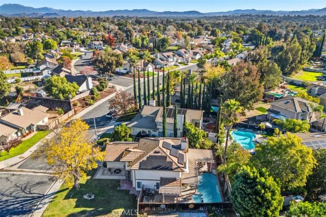 42068 Humber, Temecula, CA 92591