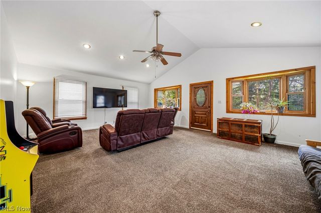 109 Cornelia Drive, Chardon, OH 44024