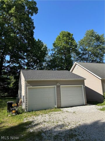 109 Cornelia Drive, Chardon, OH 44024