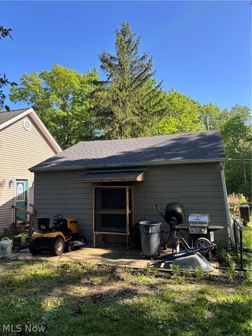 109 Cornelia Drive, Chardon, OH 44024