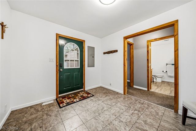 109 Cornelia Drive, Chardon, OH 44024