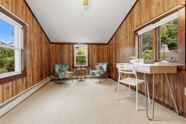 4 Longfellow St, Beverly, MA 01915