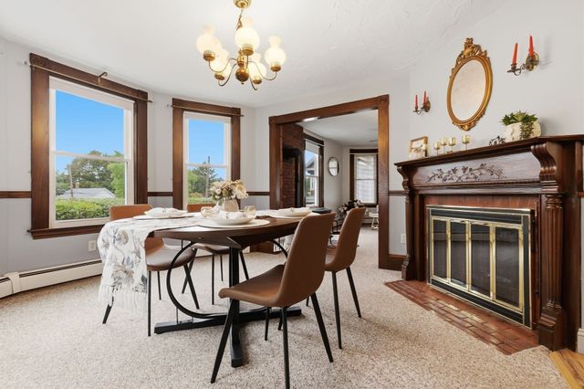 4 Longfellow St, Beverly, MA 01915
