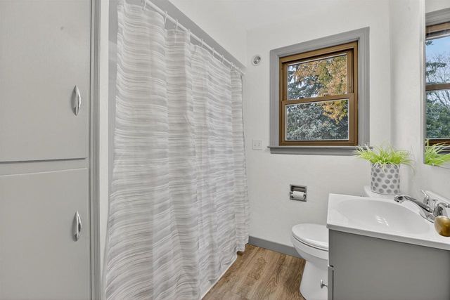 842 MARTIN STREET, Menasha, WI 54952