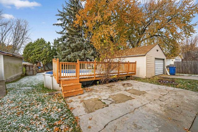 842 MARTIN STREET, Menasha, WI 54952