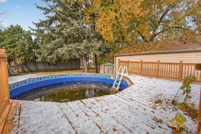 842 MARTIN STREET, Menasha, WI 54952