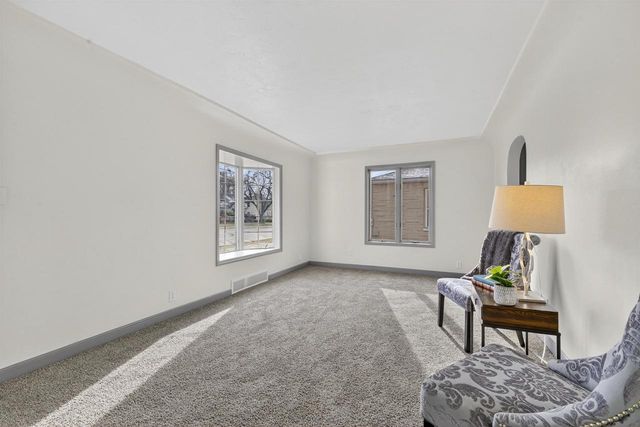 842 MARTIN STREET, Menasha, WI 54952