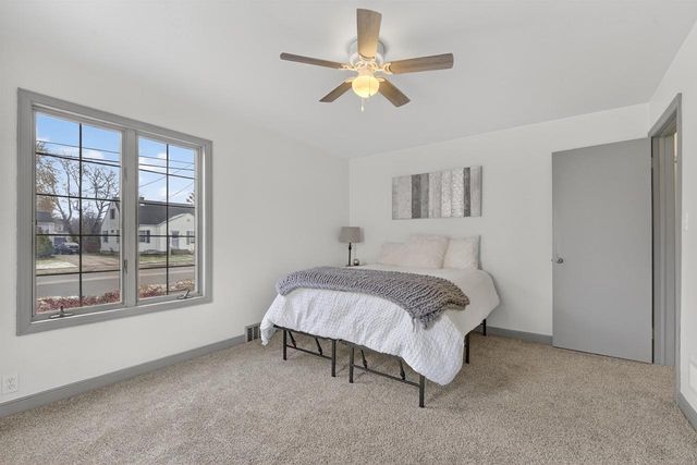 842 MARTIN STREET, Menasha, WI 54952