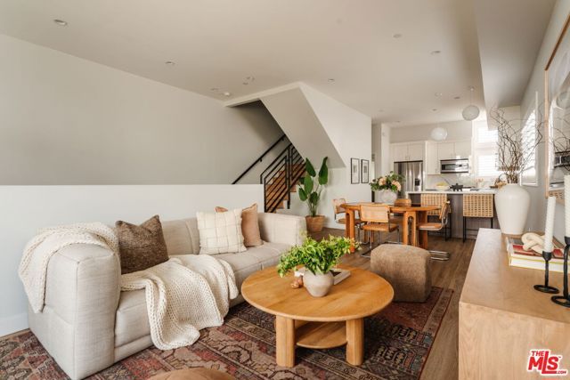1434 S Sycamore Avenue, Los Angeles, CA 90019