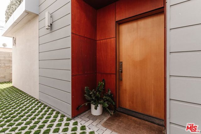 1434 S Sycamore Avenue, Los Angeles, CA 90019