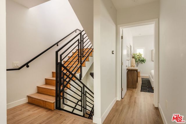 1434 S Sycamore Avenue, Los Angeles, CA 90019