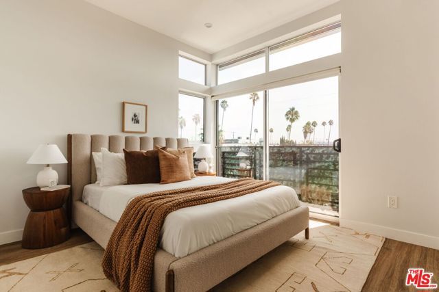 1434 S Sycamore Avenue, Los Angeles, CA 90019