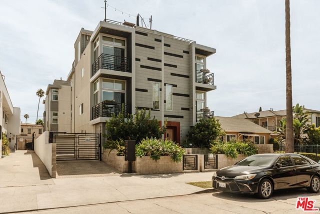 1434 S Sycamore Avenue, Los Angeles, CA 90019