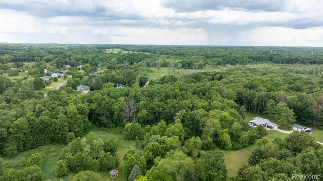 7333 Toma Road, Dexter Township, MI 48130