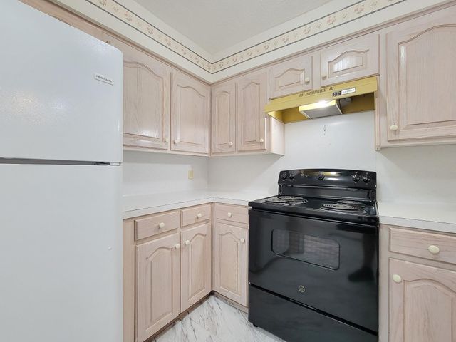 1815 Country Village Boulevard, Humble, TX 77338