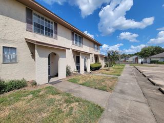 1815 Country Village Boulevard, Humble, TX 77338