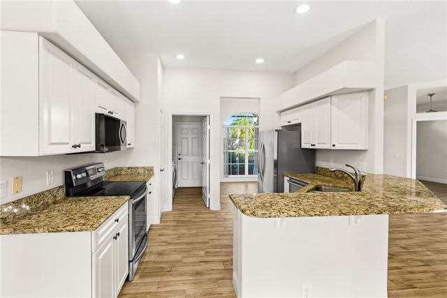 3185 73rd Place, Vero Beach, FL 32967