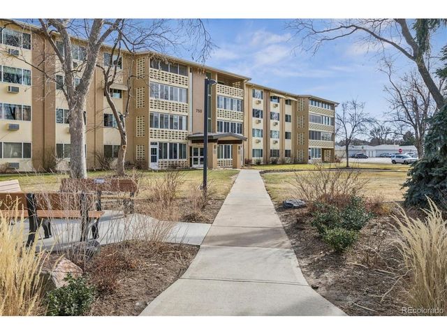 750 S Clinton St SW 1A, Denver, CO 80247