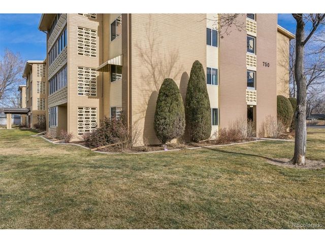 750 S Clinton St SW 1A, Denver, CO 80247