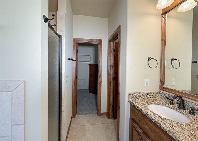 14009 Canterbury Drive, Edmond, OK 73013