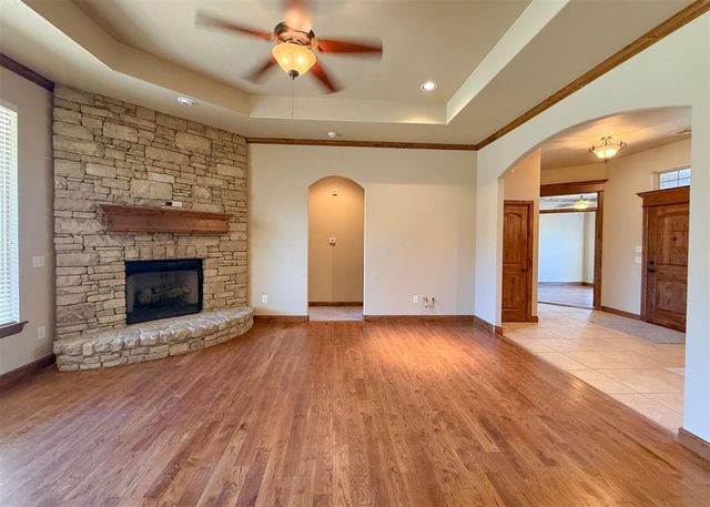 14009 Canterbury Drive, Edmond, OK 73013