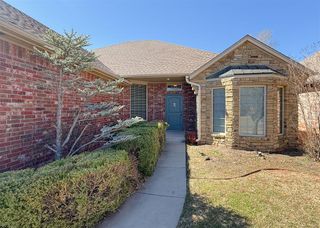 14009 Canterbury Drive, Edmond, OK 73013